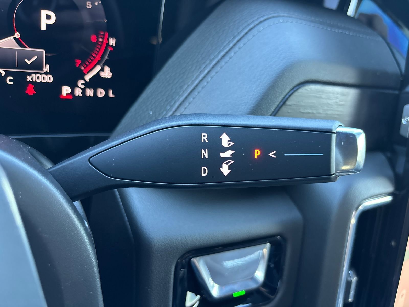 New 2026 GMC Yukon Denali w/ Denali Reserve Package image 13