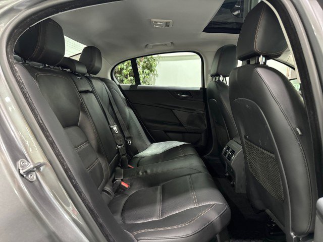 Used 2019 Jaguar XE Prestige AWD/4WD image 55