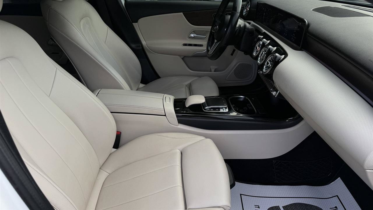 Used 2019 Mercedes-Benz A 220 4MATIC image 43