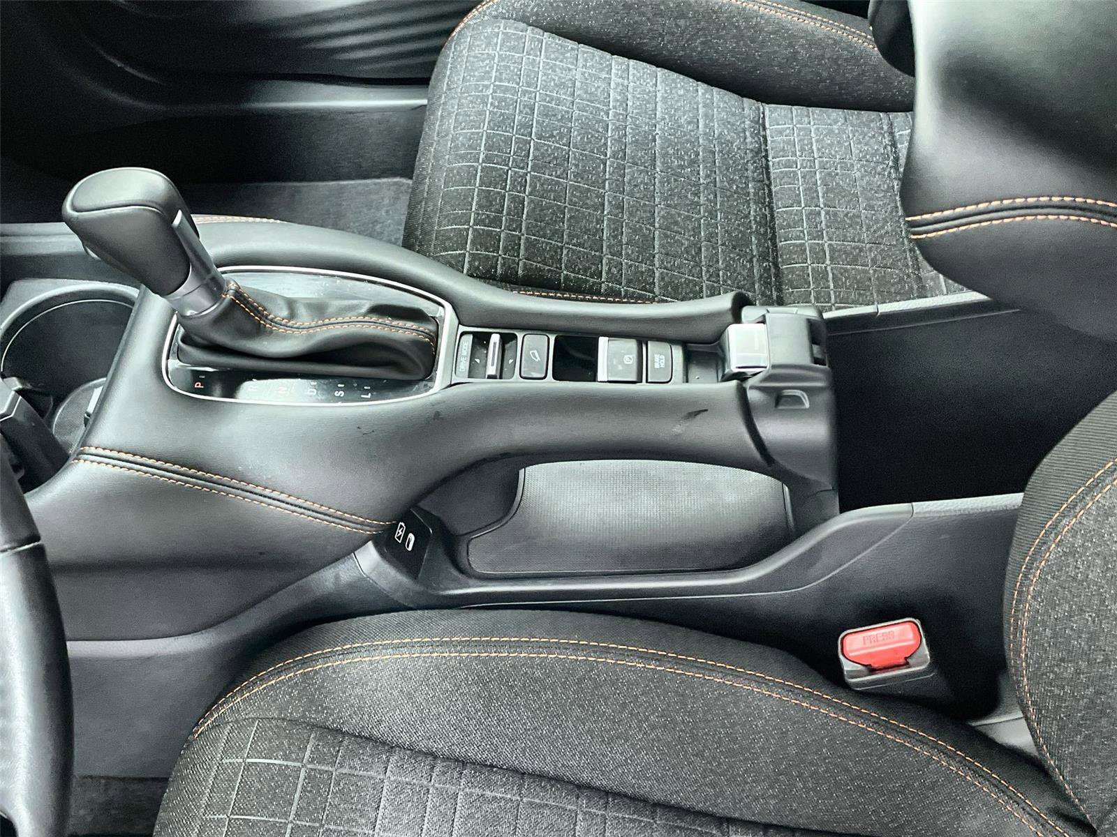 Certified 2026 Honda HR-V Sport image 18