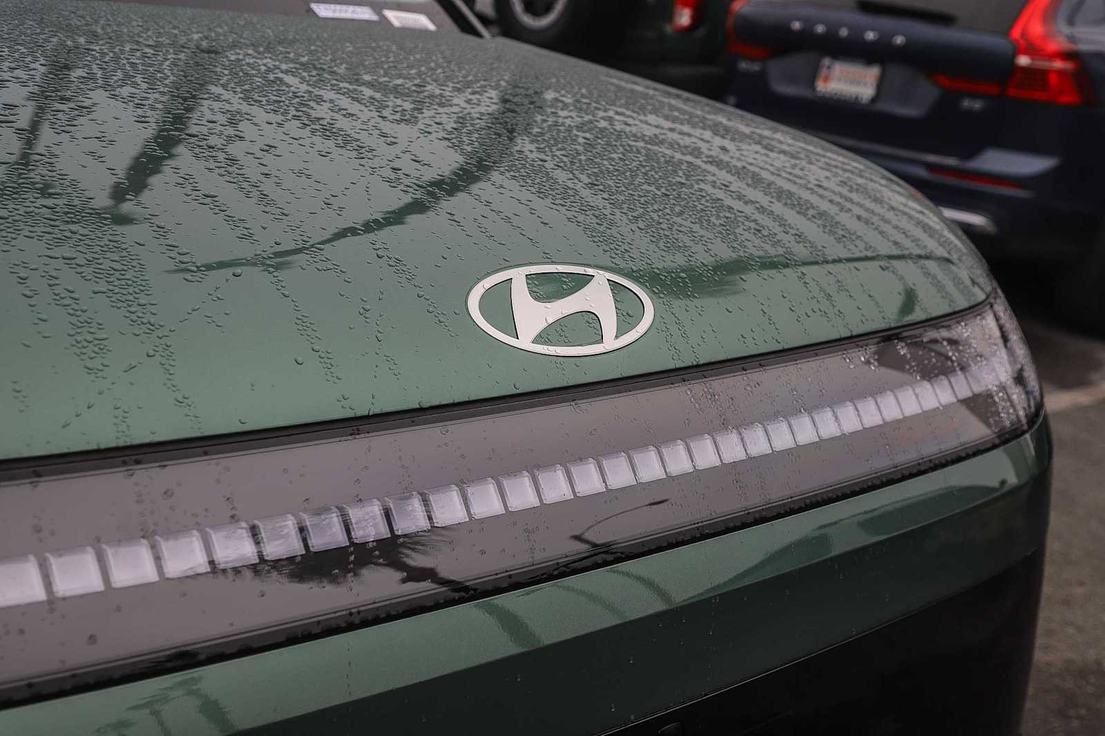 New 2026 Hyundai Ioniq 9 Calligraphy image 5