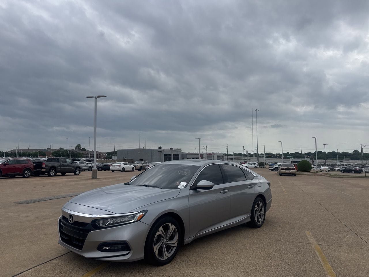 Used 2019 Honda Accord EX image 10