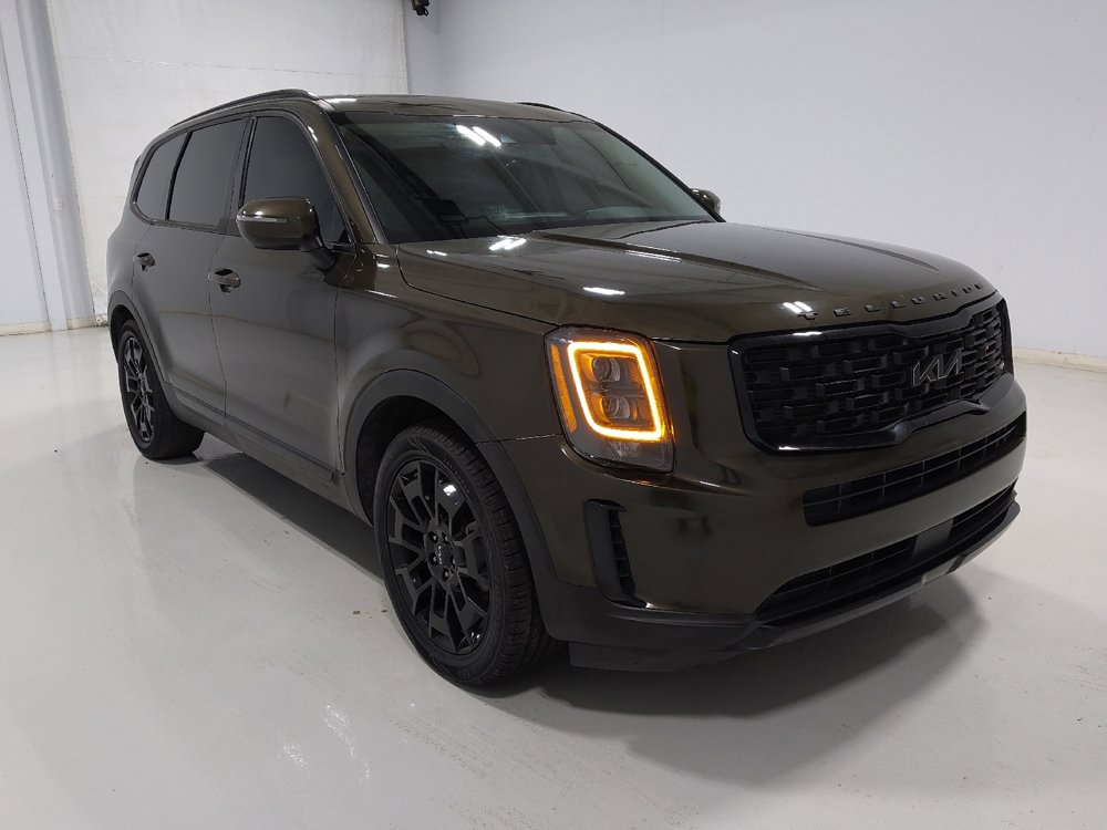 Used 2022 Kia Telluride EX w/ EX Premium Package AWD/4WD image 13