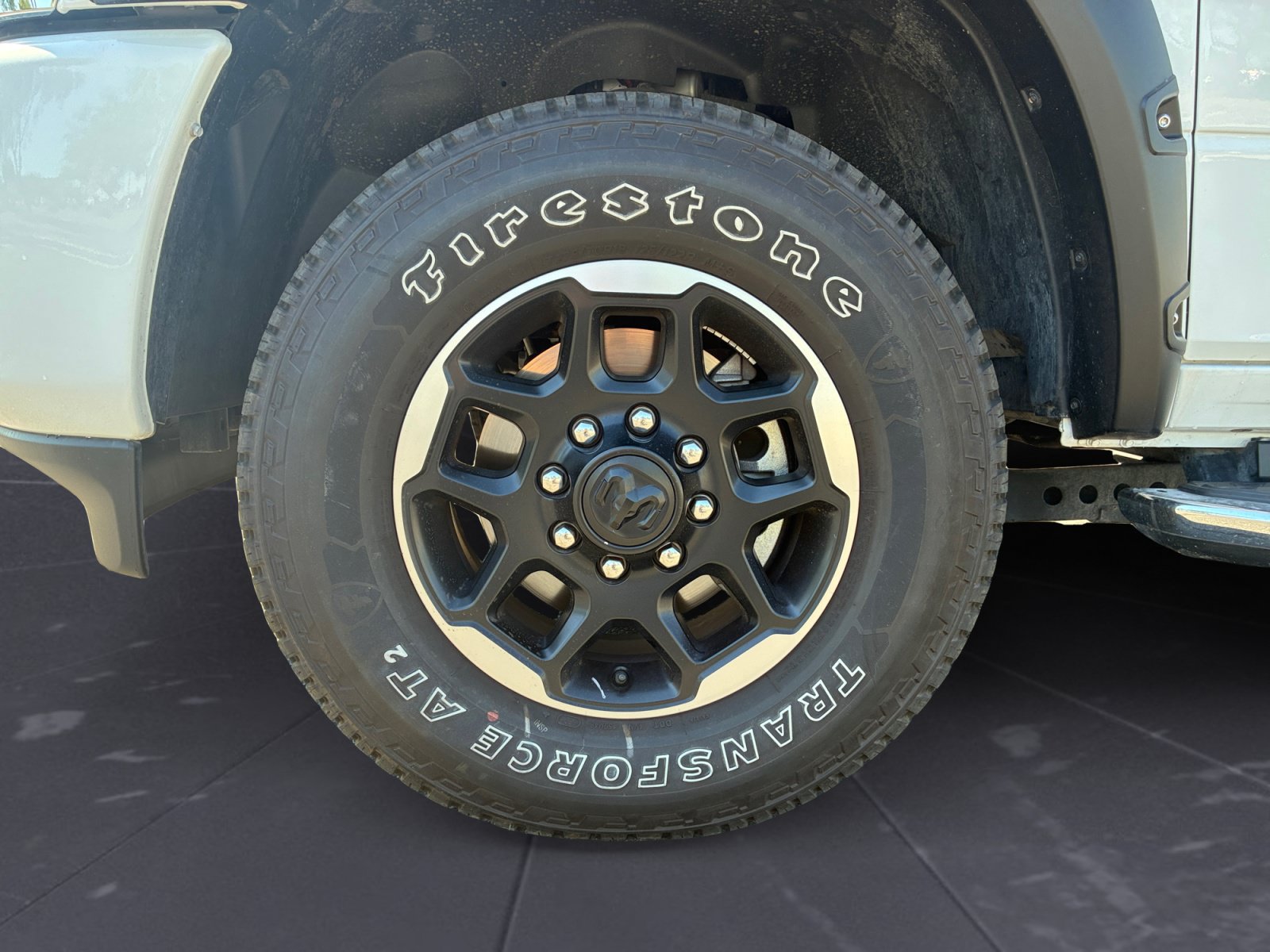 Used 2025 RAM 2500 Laramie AWD/4WD image 12