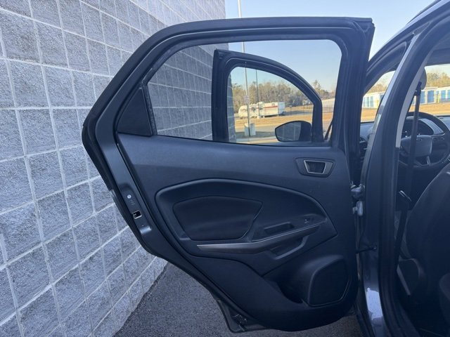 Used 2020 Ford EcoSport SE w/ SE Convenience Package image 9