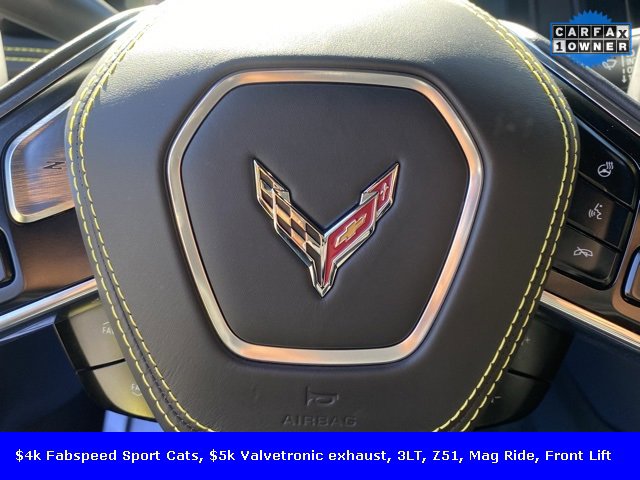 Used 2022 Chevrolet Corvette Stingray Premium Conv w/ Z51 Performance Package image 24