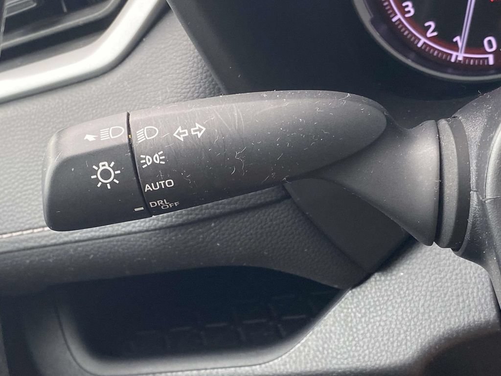 Used 2024 Toyota RAV4 XLE FWD image 21