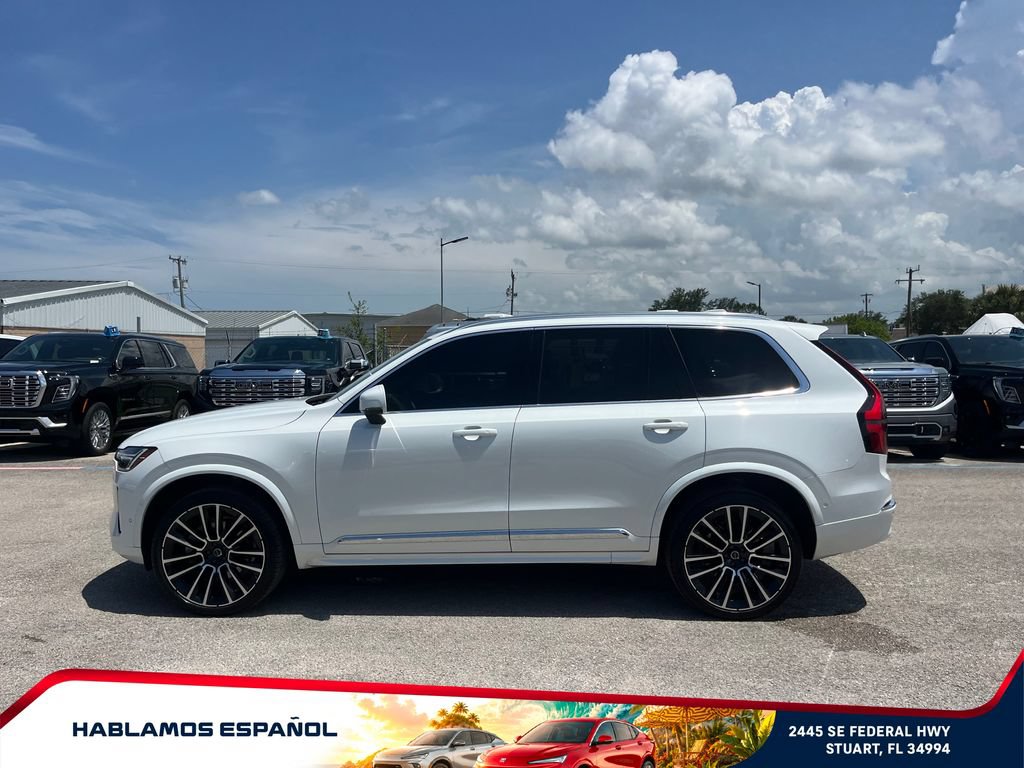 Used 2025 Volvo XC90 B6 Ultra w/ Protection Package Premier AWD/4WD image 4