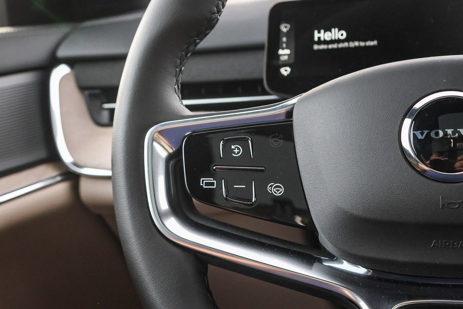 New 2026 Volvo EX90 Plus image 33