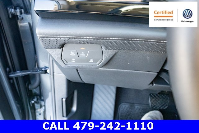 Certified 2024 Volkswagen Atlas SE image 24