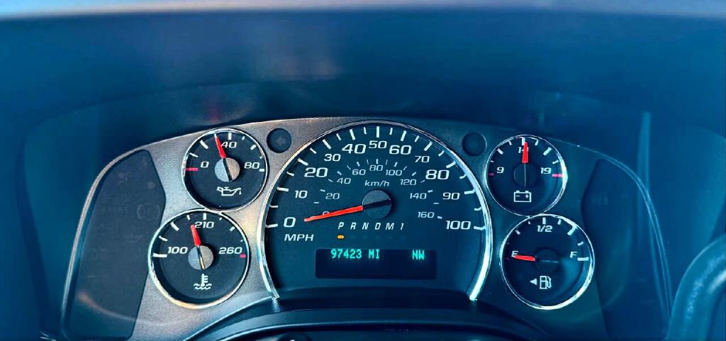 Used 2019 Chevrolet Express 3500 LT w/ LT Preferred Equipment Group image 25