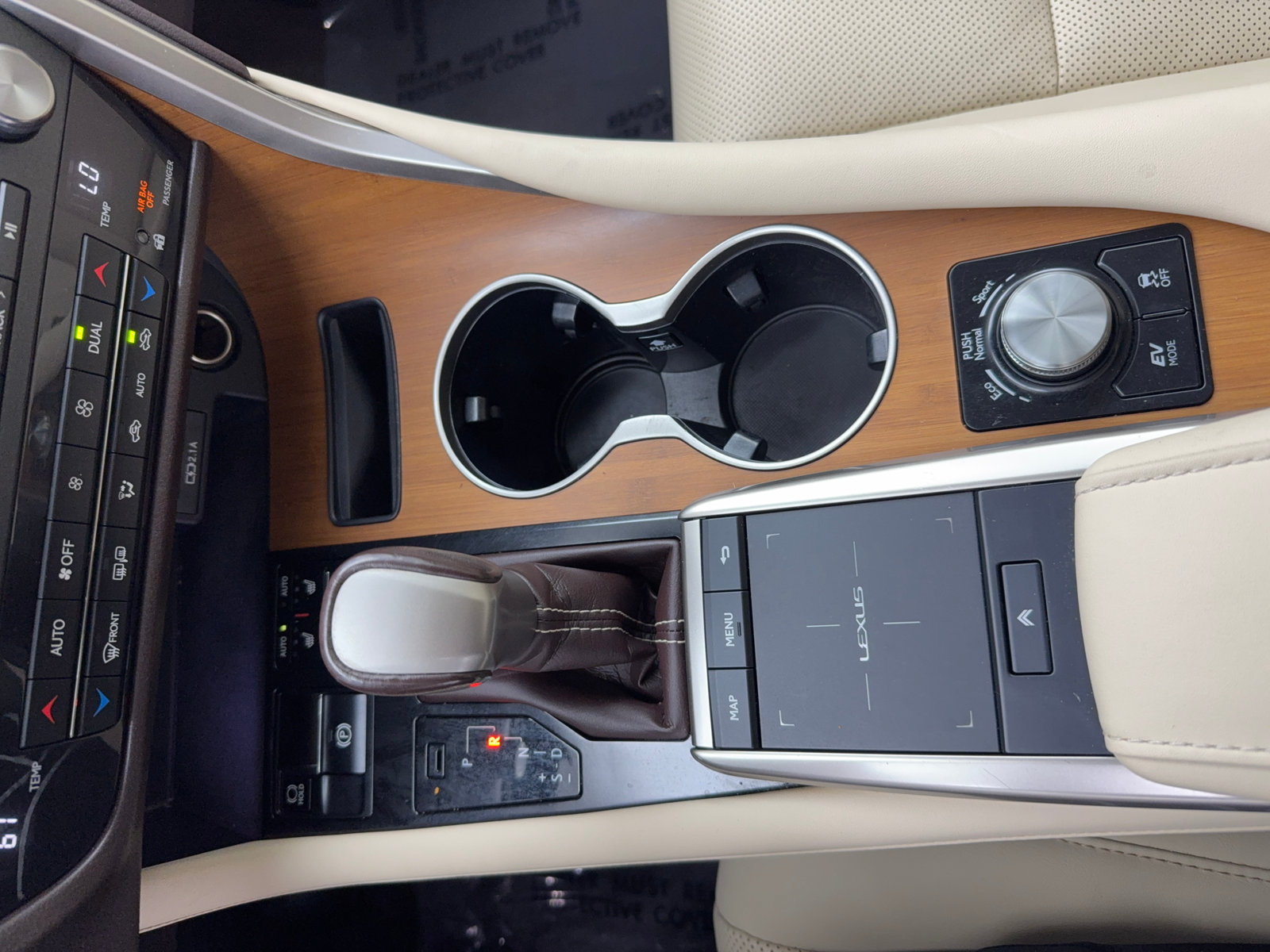 Used 2020 Lexus RX 450h AWD w/ Premium Package image 19