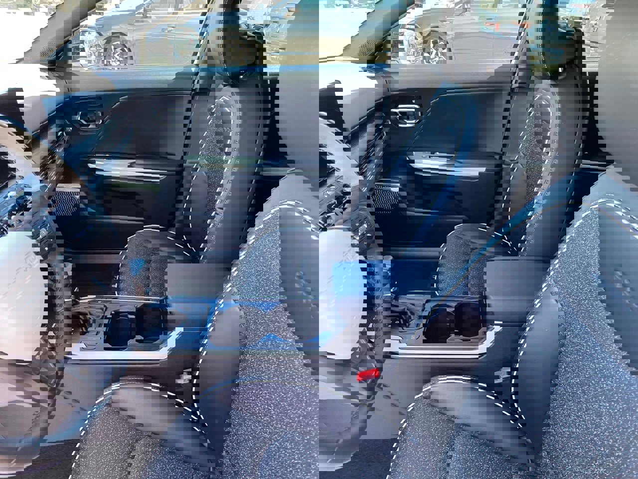 Used 2025 Kia K4 GT-Line w/ GT-Line Sunroof Package image 12