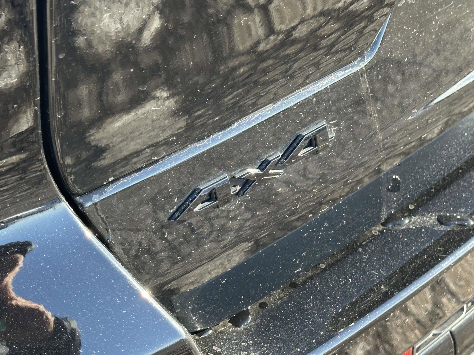 Used 2024 Jeep Grand Cherokee Altitude image 9