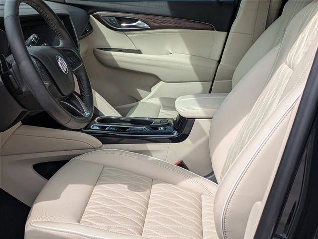 Used 2021 Buick Envision Avenir w/ Technology Package II FWD image 16