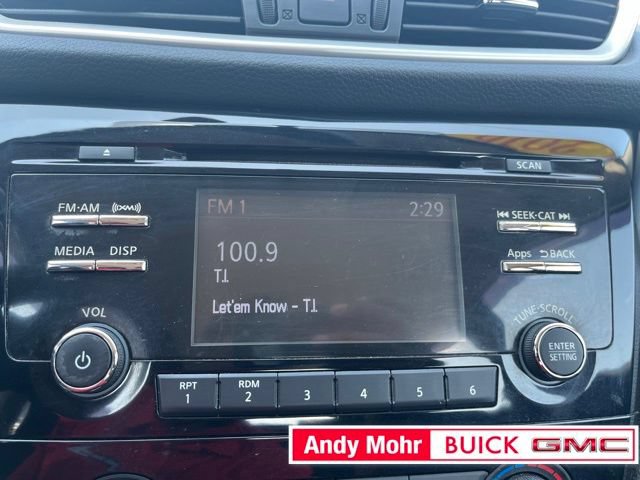 Used 2016 Nissan Rogue S FWD image 28