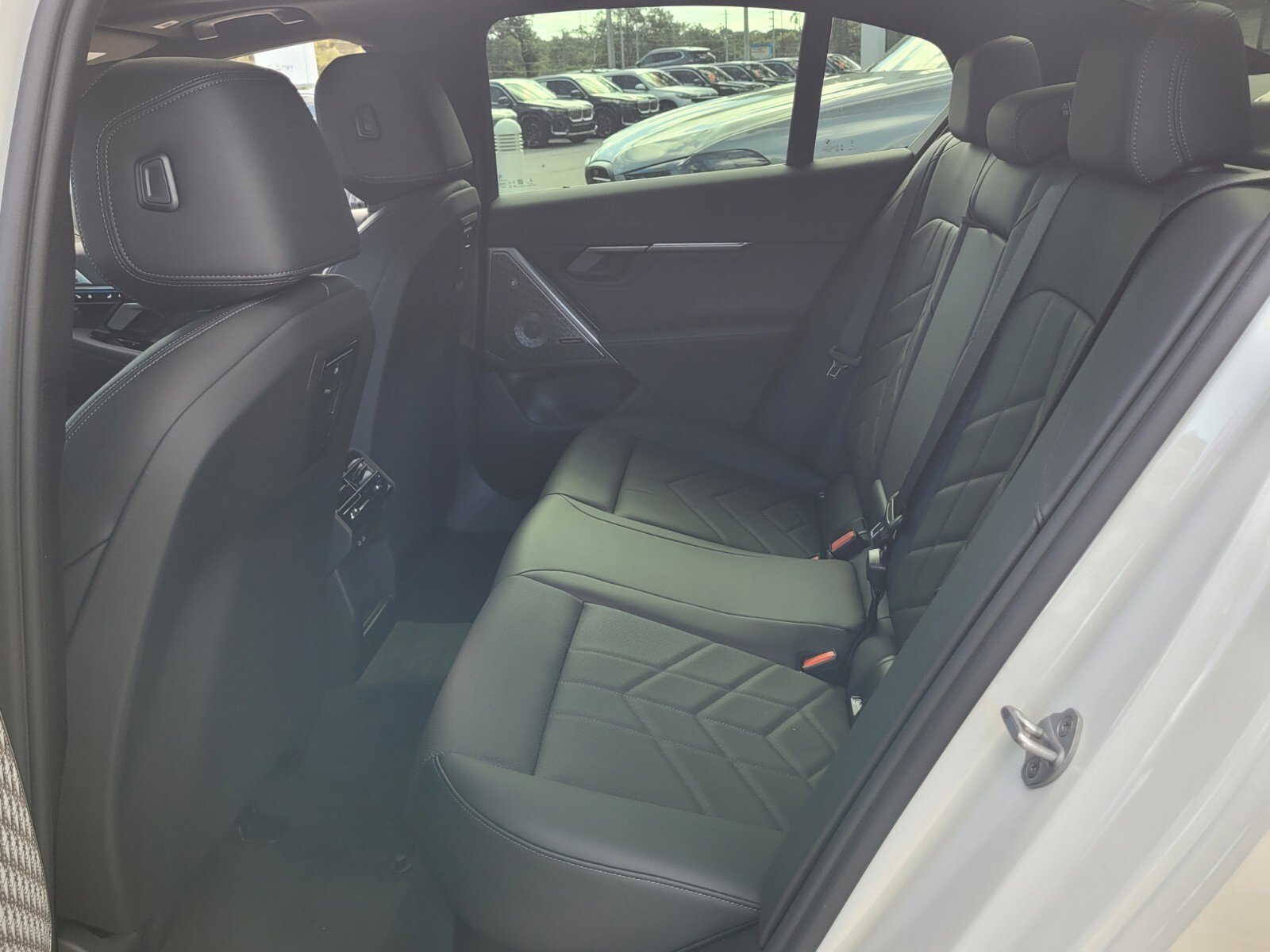 New 2025 BMW i5 M60 w/ Premium Package image 10