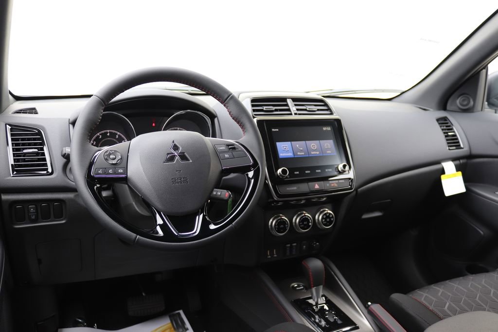 New 2026 Mitsubishi Outlander Sport AWD image 3