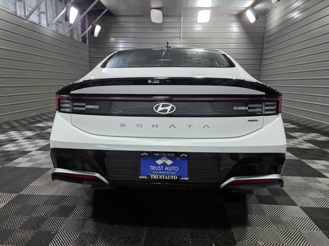 Used 2025 Hyundai Sonata Limited FWD image 6