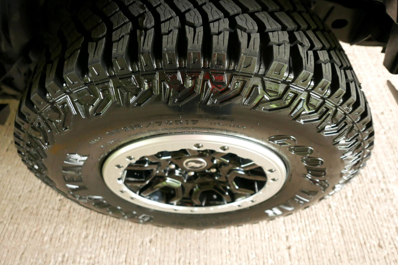 Used 2021 Ford Bronco Badlands image 45