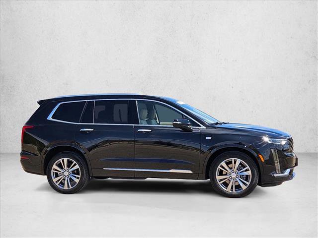 Used 2023 Cadillac XT6 Premium Luxury w/ Platinum Package AWD/4WD image 4