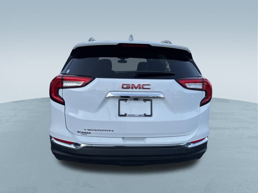 Used 2024 GMC Terrain SLT image 7