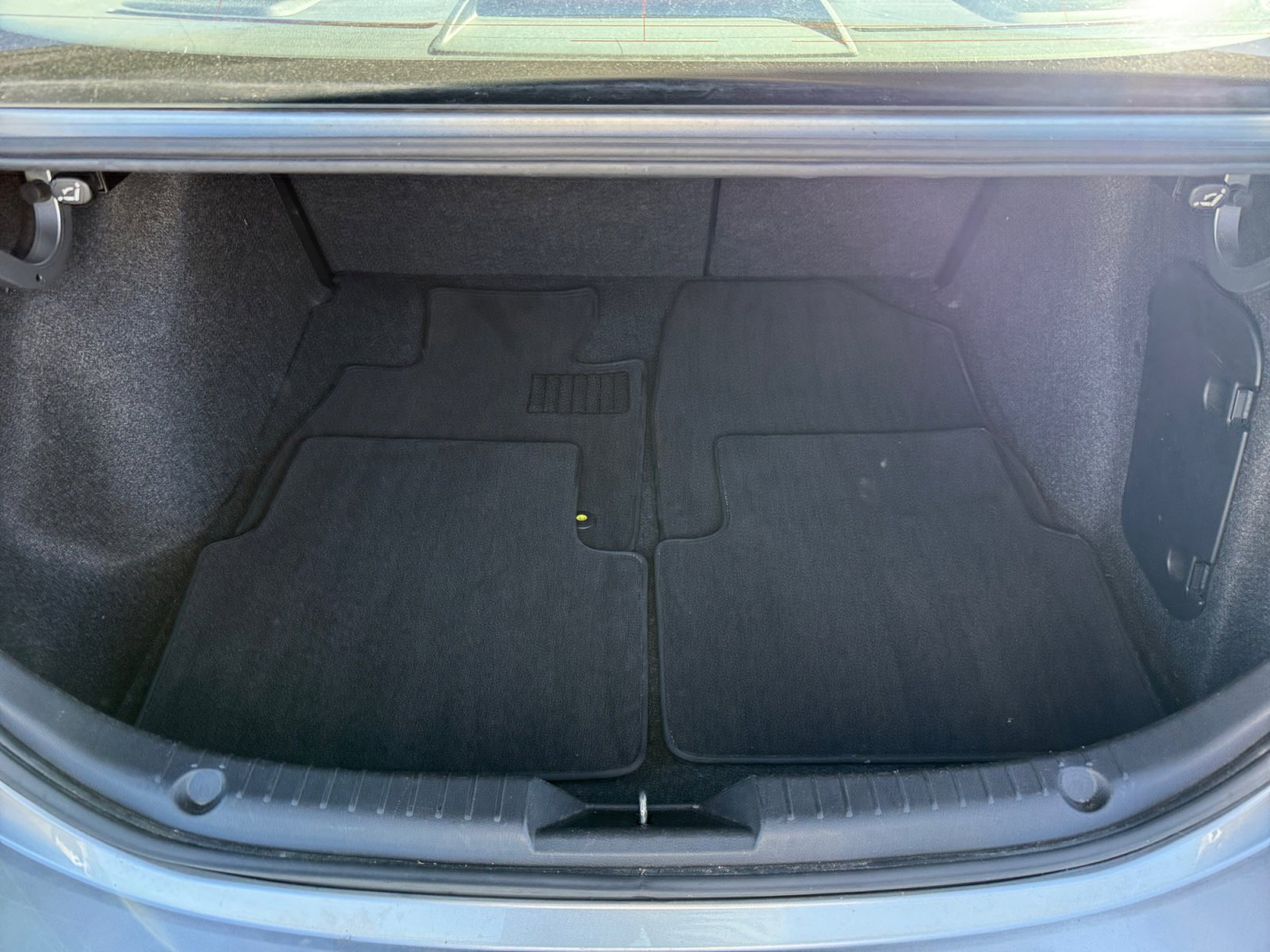 Used 2014 MAZDA MAZDA3 i Grand Touring image 17