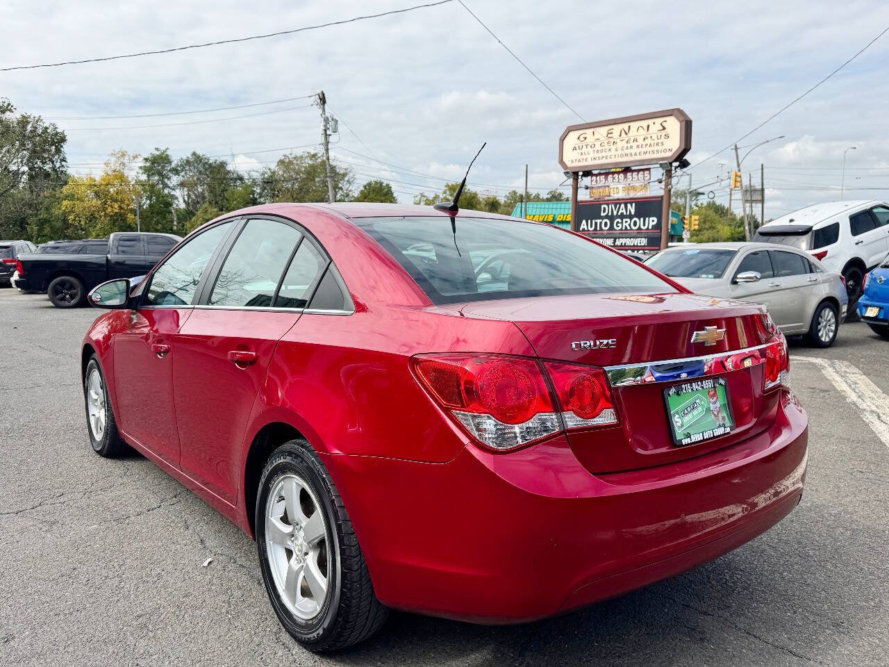 Used 2012 Chevrolet Cruze LT FWD image 4