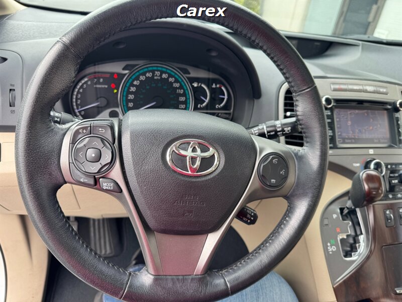 Used 2014 Toyota Venza XLE w/ XLE Premium Package FWD image 21