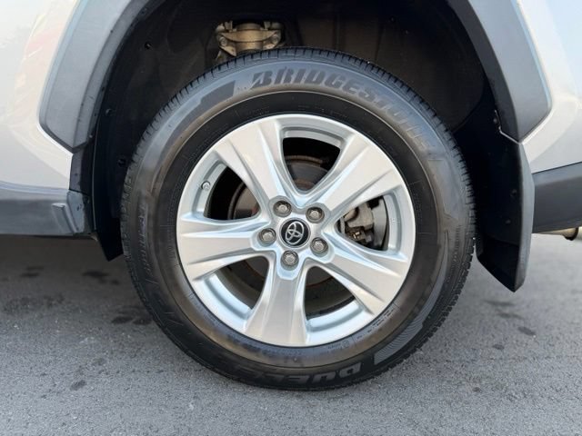Used 2019 Toyota RAV4 LE w/ All Weather Liner Package AWD/4WD image 26