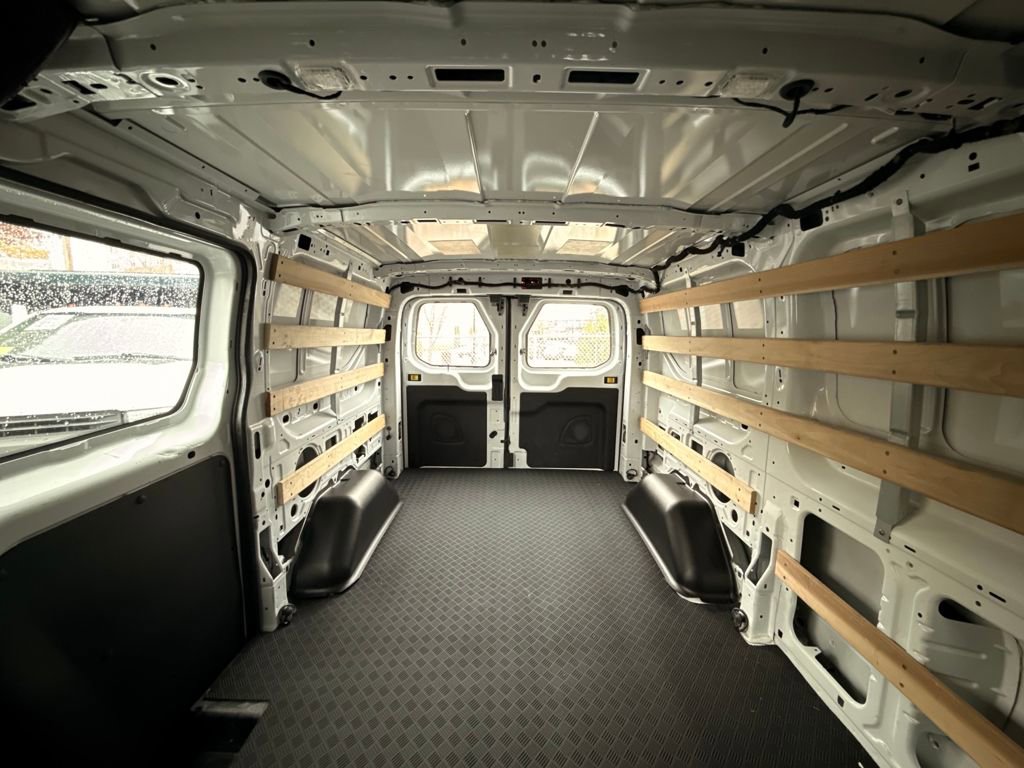 Used 2024 Ford Transit 250 Low Roof w/ Exterior Upgrade Package image 31