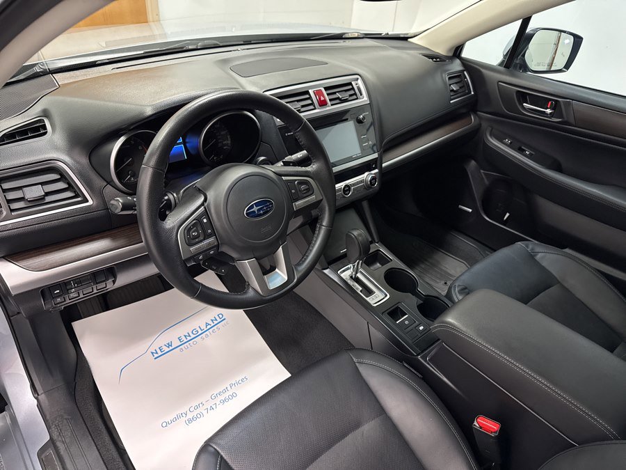 Used 2017 Subaru Legacy 2.5i Limited w/ Popular Package #4 image 6