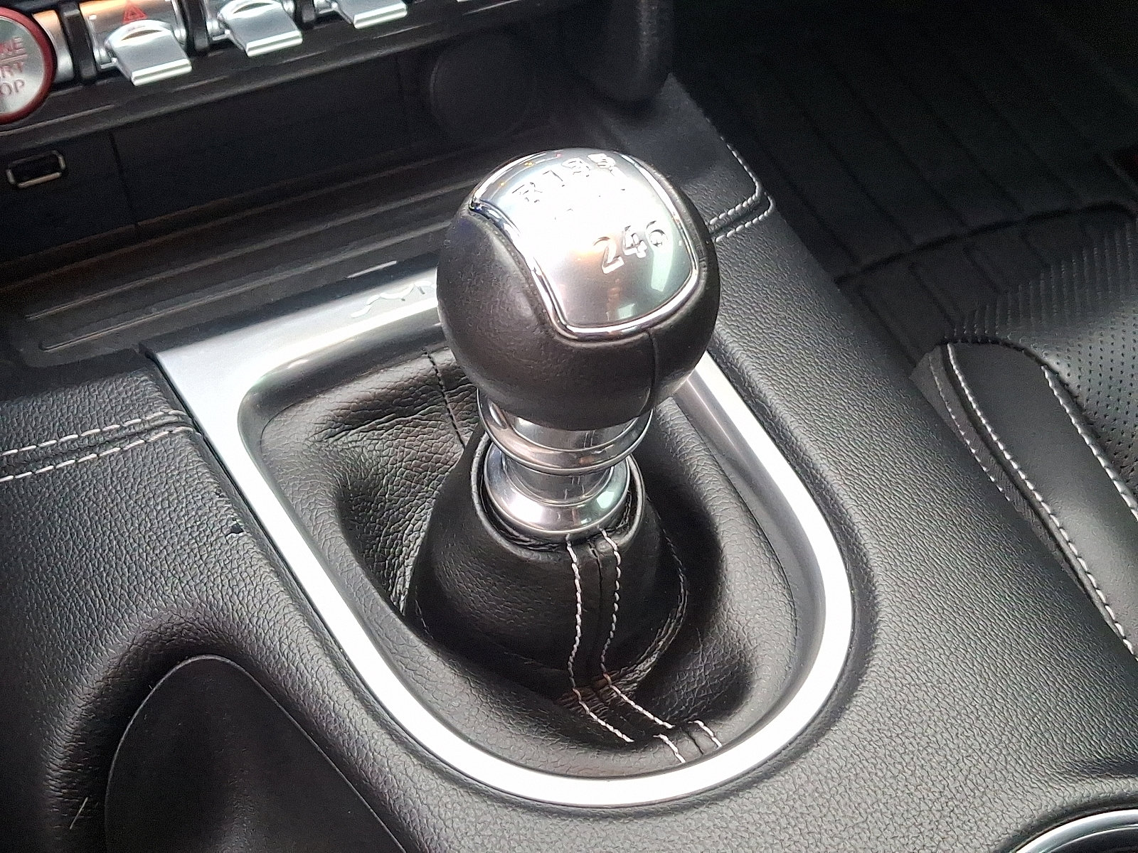 Used 2020 Ford Mustang GT Premium w/ Equipment Group 401A image 14