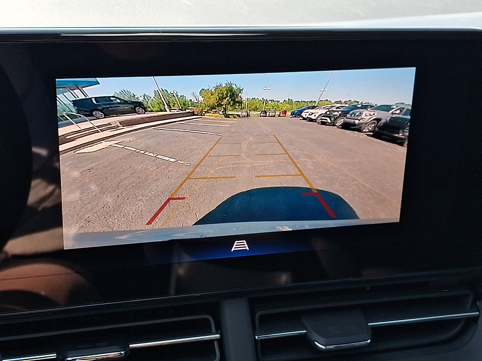 Certified 2026 Chevrolet Trax RS w/ Sunroof Package FWD image 19