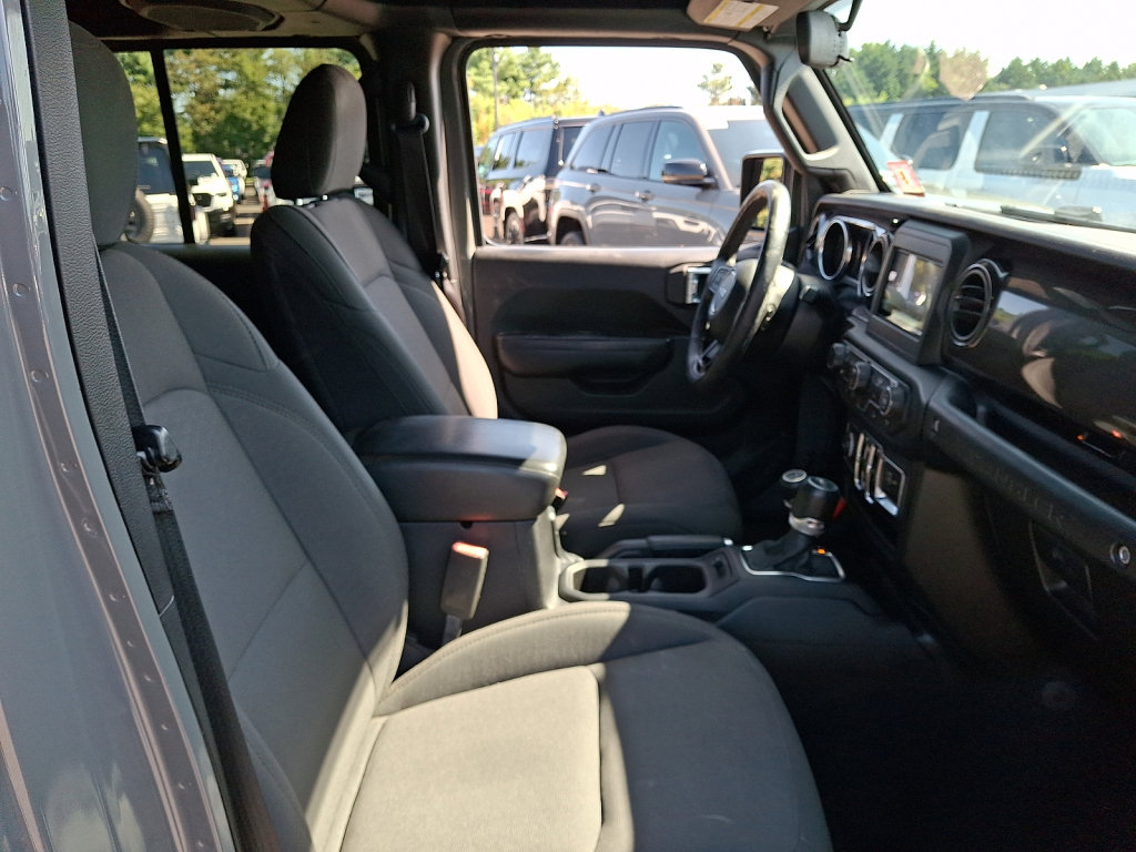 Used 2019 Jeep Wrangler Unlimited Sport AWD/4WD image 12