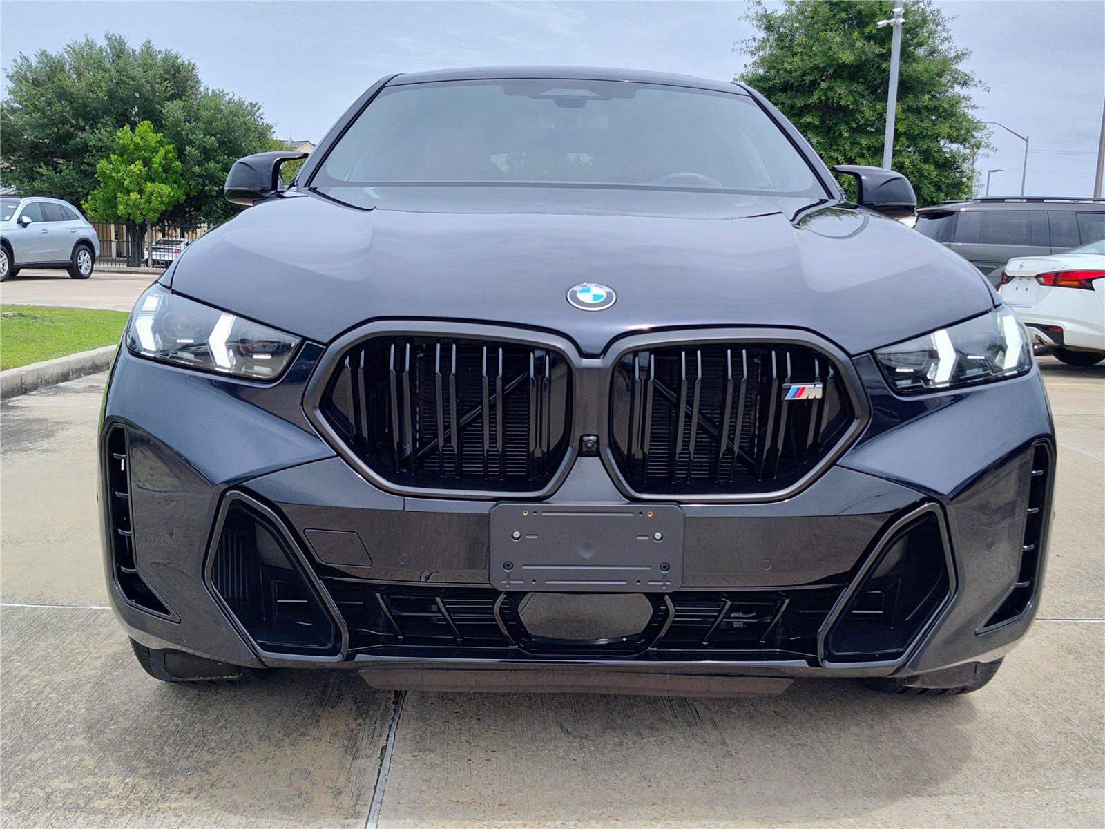 Used 2026 BMW X6 M60i AWD/4WD image 11