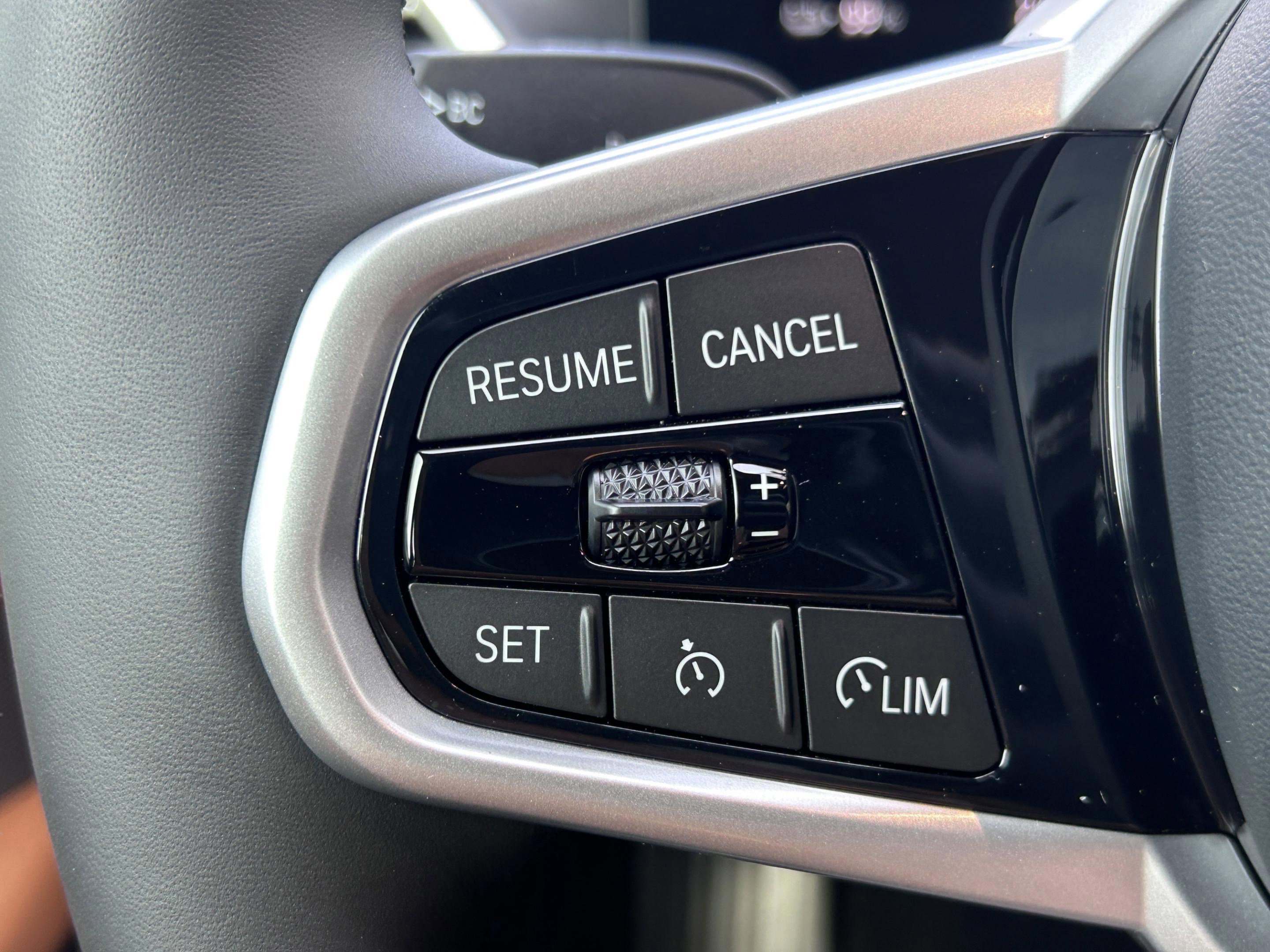 Used 2025 BMW i4 xDrive40i w/ M Sport Package image 10