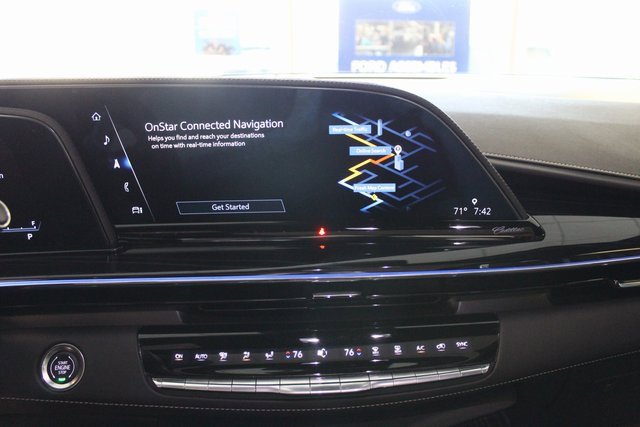 Used 2024 Cadillac Escalade Sport w/ LPO, ONYX Package image 35