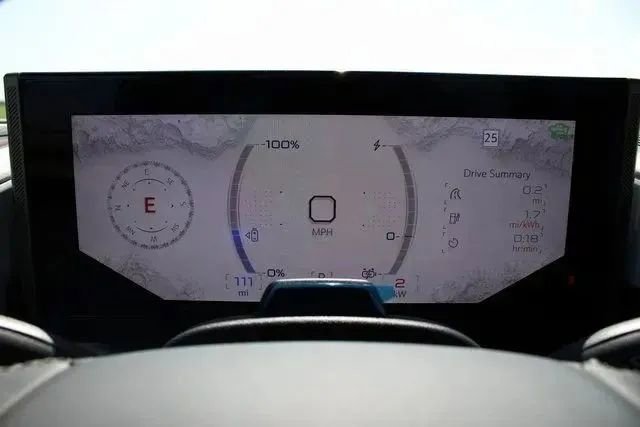 New 2025 GMC Hummer EV 2X image 24