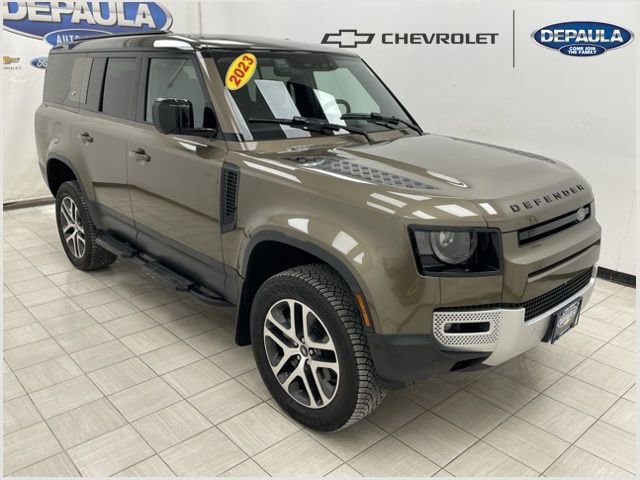 Used 2023 Land Rover Defender 130 SE image 1