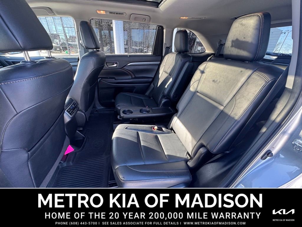 Used 2019 Toyota Highlander Limited Platinum image 23