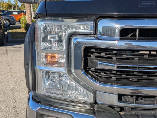 Used 2022 Ford F350 Lariat image 11