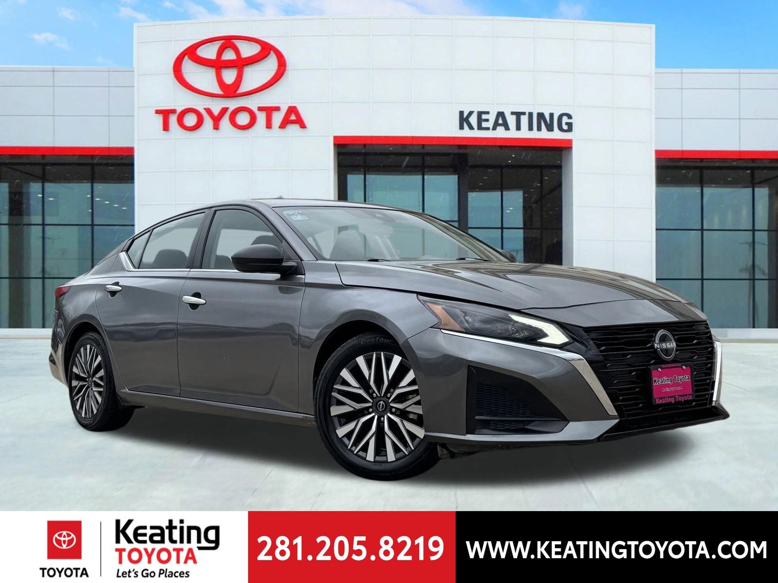Used 2024 Nissan Altima 2.5 SV