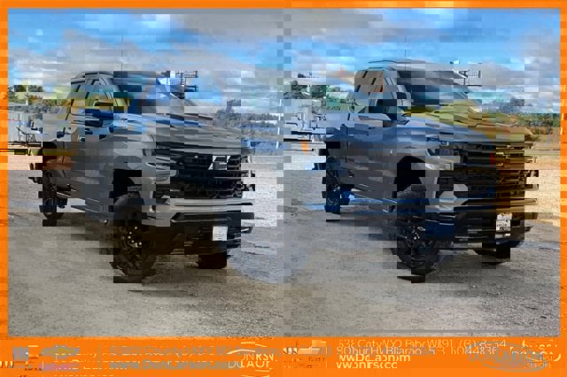 New 2026 Chevrolet Silverado 1500 LT Trail Boss w/ Dark Appearance Package