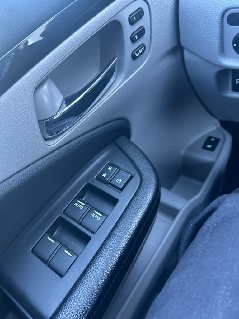 Used 2018 Honda Pilot Elite image 6