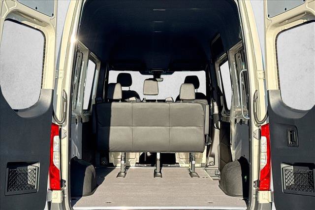 New 2026 Mercedes-Benz Sprinter 2500 image 21
