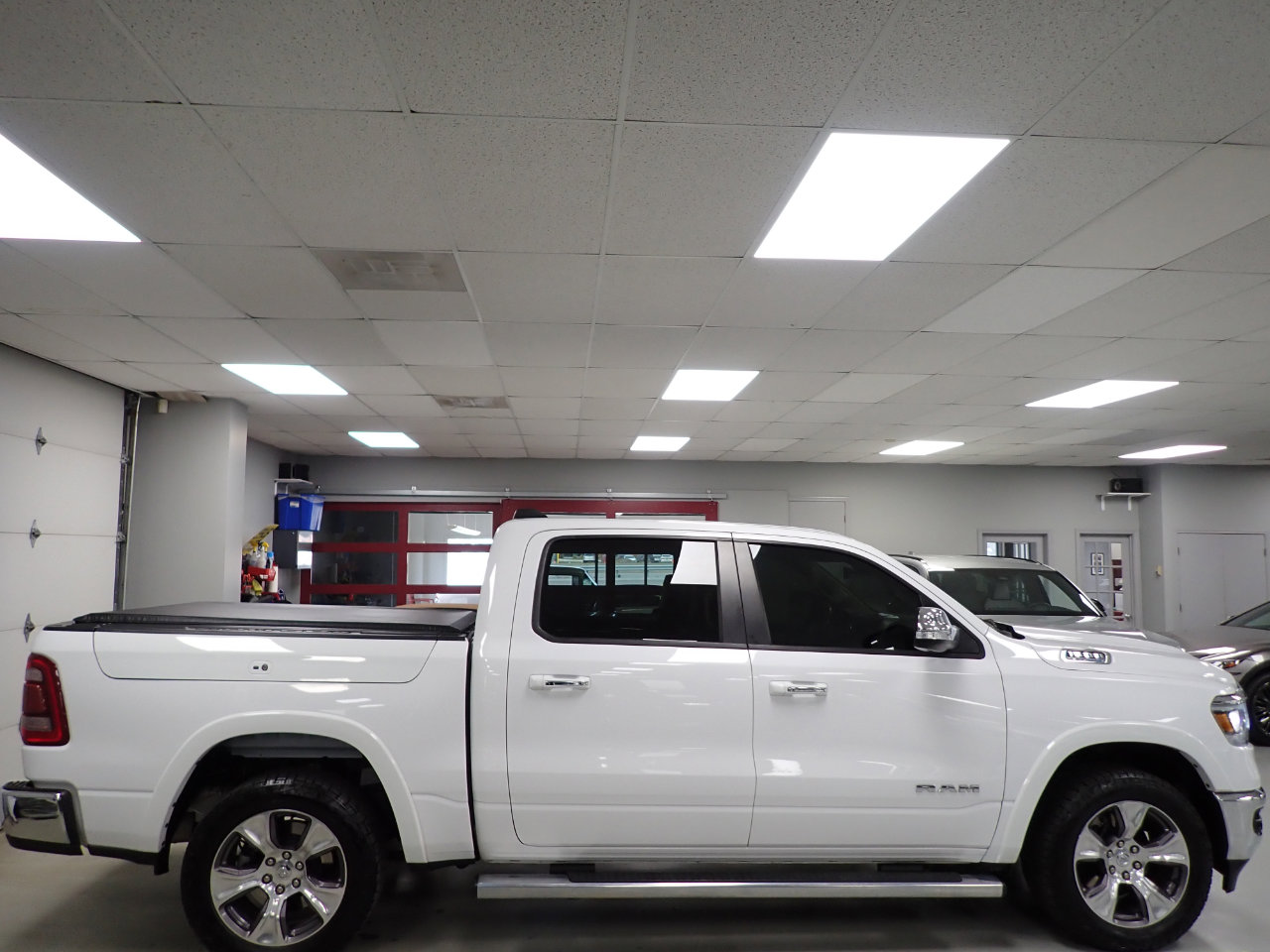Used 2021 RAM 1500 Laramie image 19