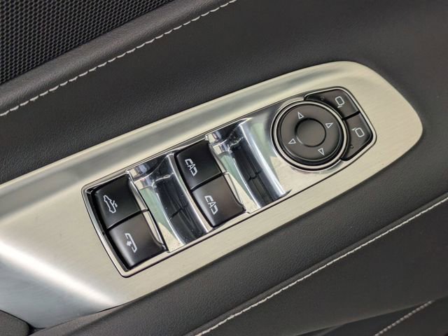 Used 2025 Chevrolet Corvette Z06 image 10