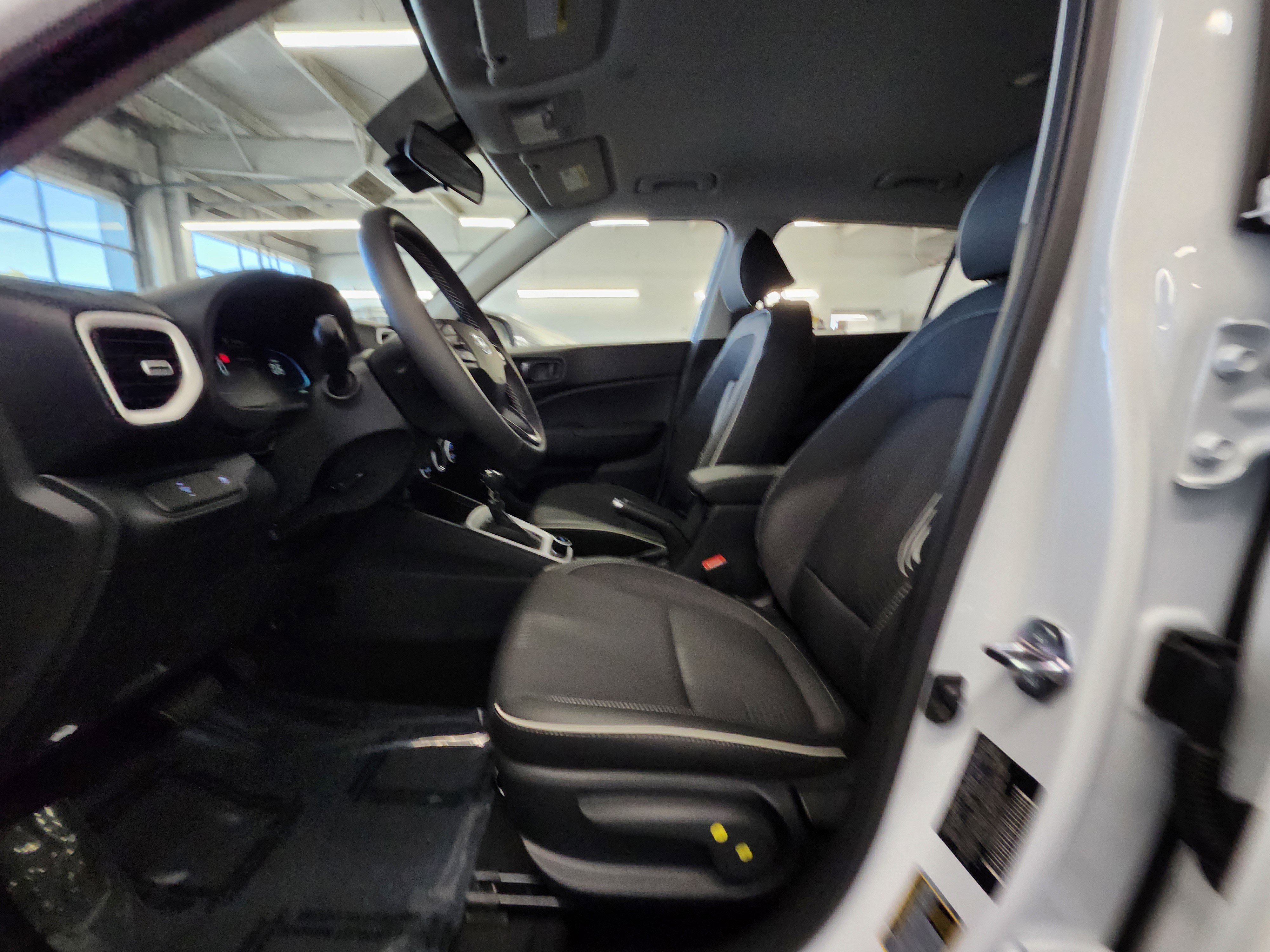 New 2026 Hyundai Venue SEL image 14