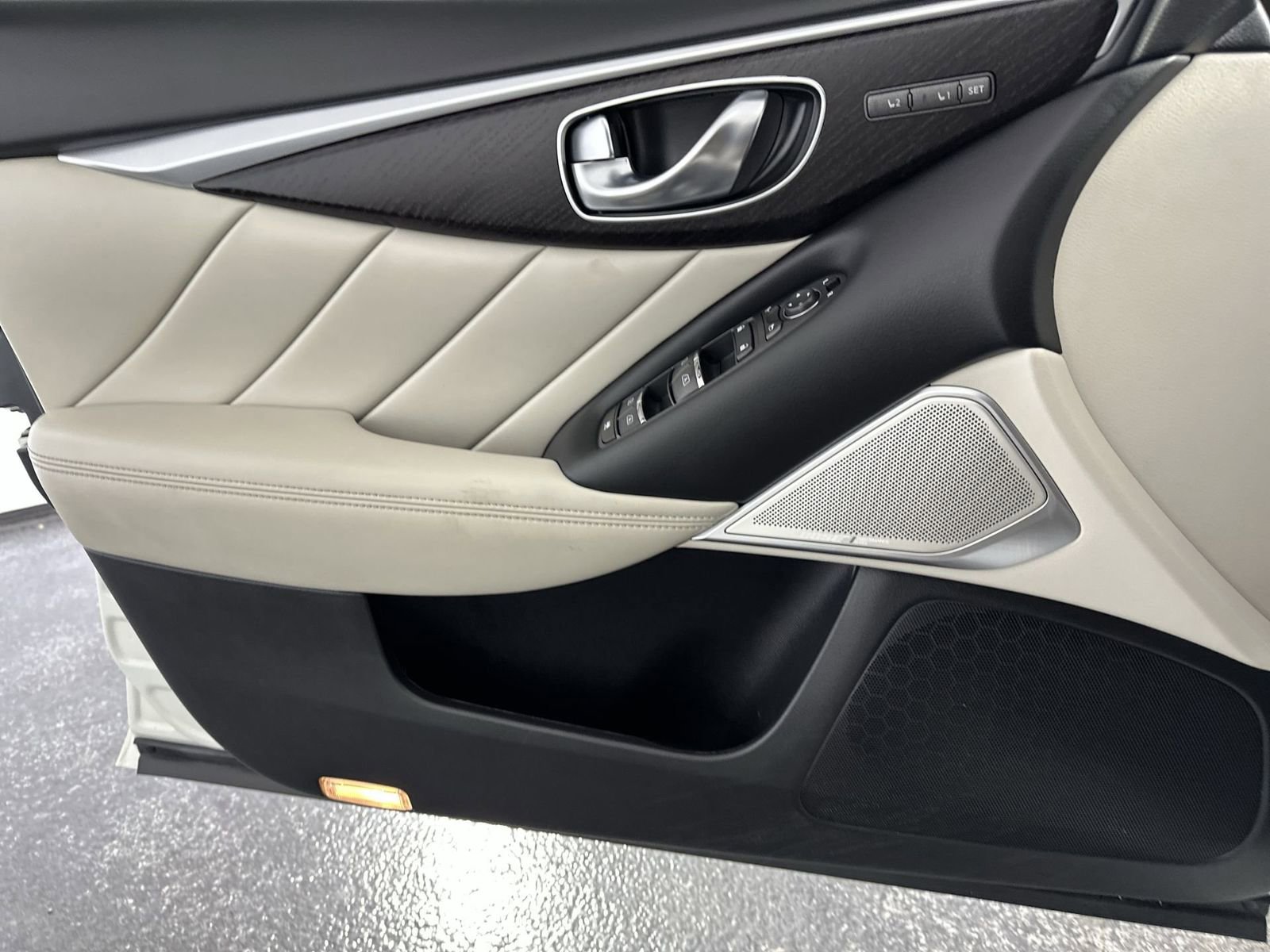 Used 2024 INFINITI Q50 Sensory image 33